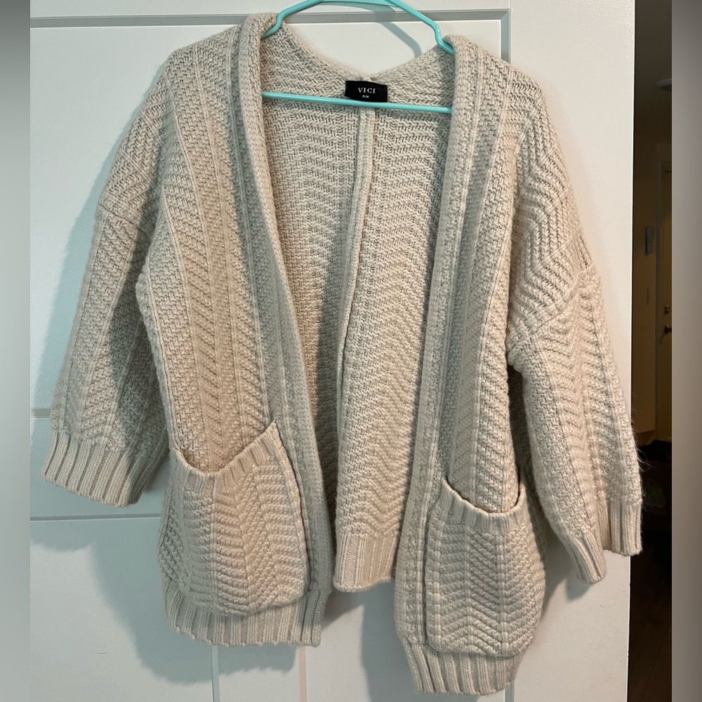 VICI Cardigan Off-white Chunky Knit